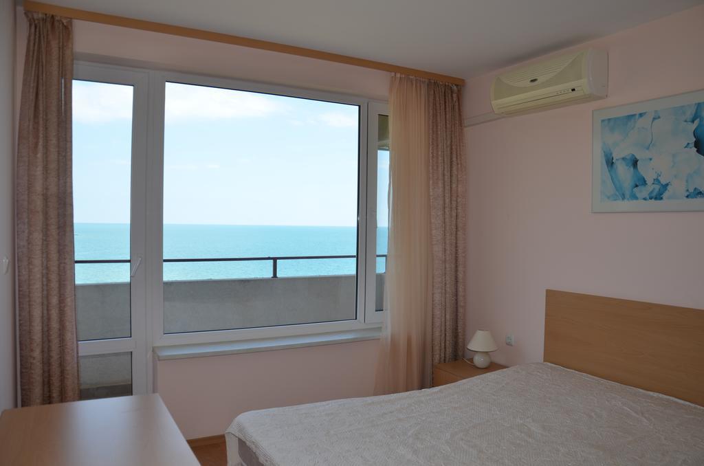 Single Private Apartments In Marina View Fort Beach 스베티 블라스 외부 사진