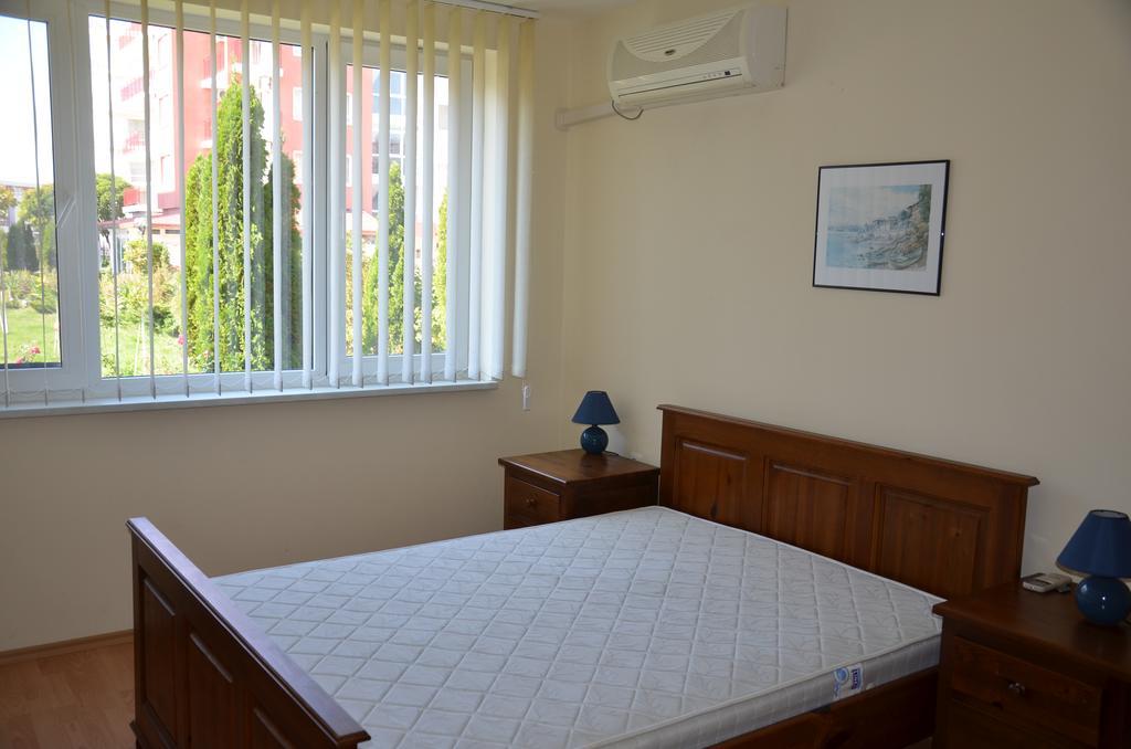 Single Private Apartments In Marina View Fort Beach 스베티 블라스 외부 사진